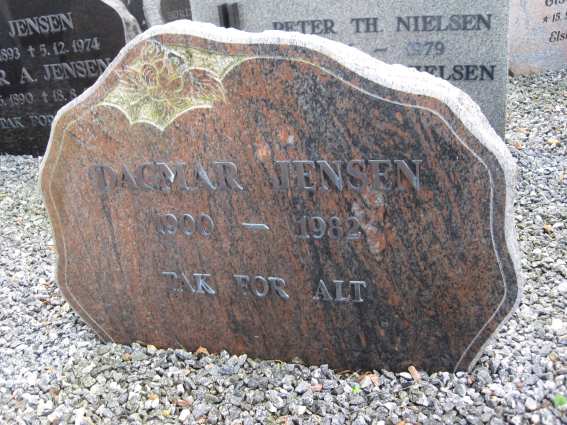 Billede af gravsten på Ørslevkloster Kirkegård